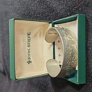 Vintage Kirk Stieff 7" Pewter Holly Engraved Bracelet in Gift Box